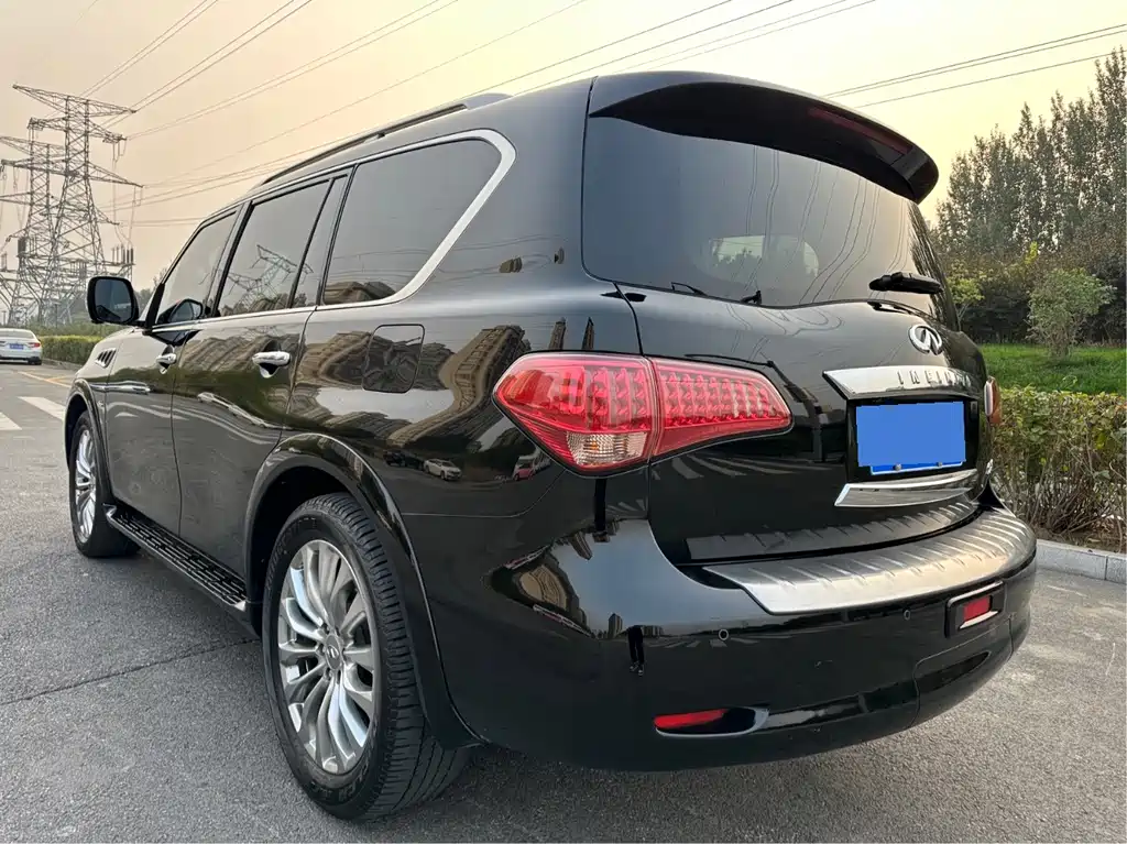 Infiniti QX80 — миниатюра 7