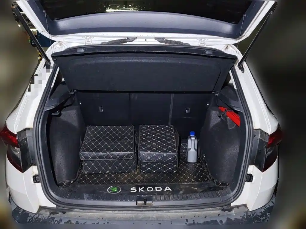 Skoda Karoq — миниатюра 15