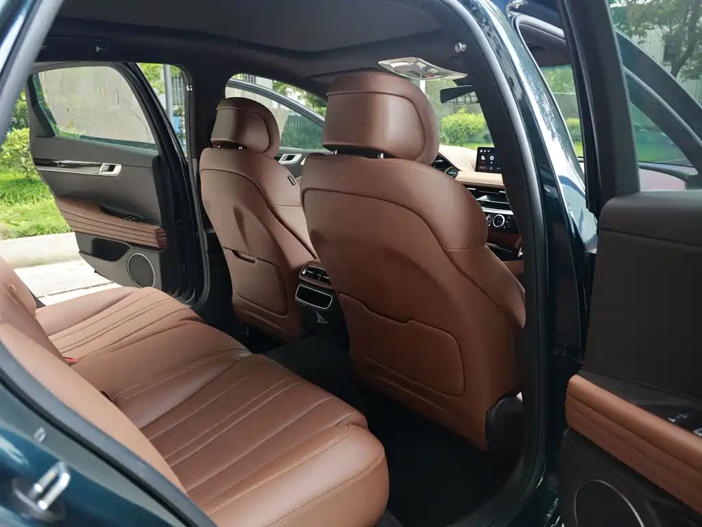 Genesis G80 — миниатюра 5