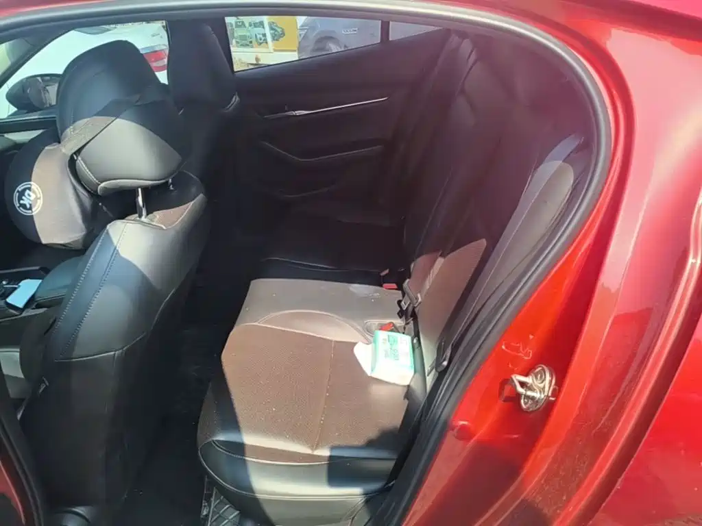 Mazda 3 Axela — миниатюра 13