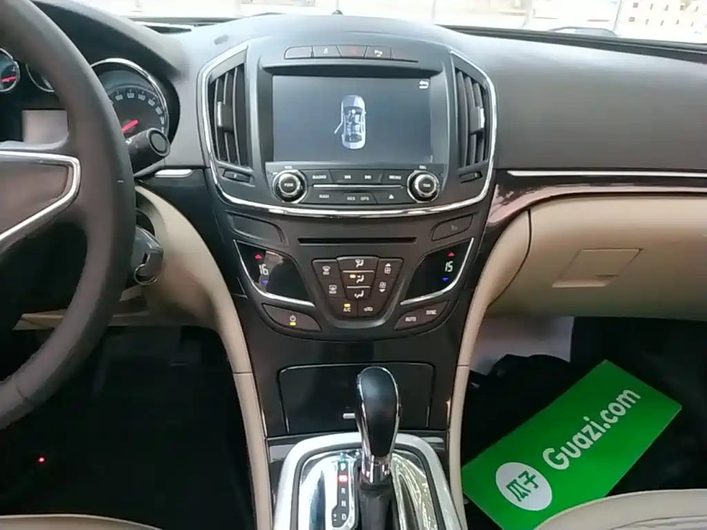 Buick Regal — миниатюра 13