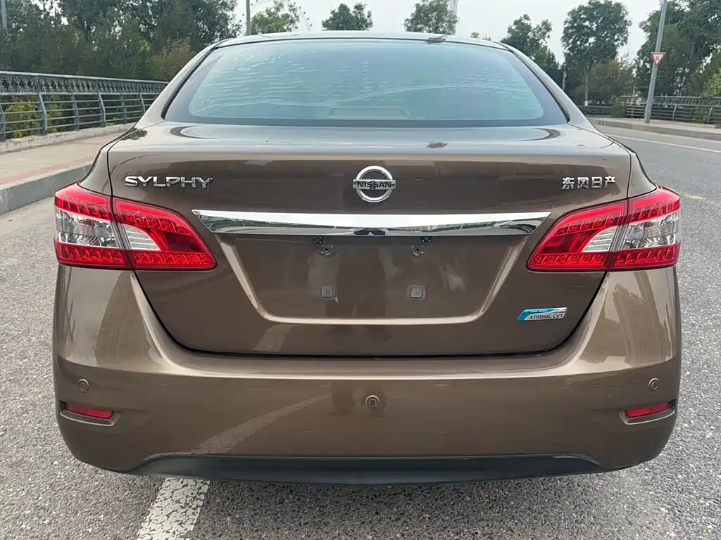 Nissan Sylphy — миниатюра 8