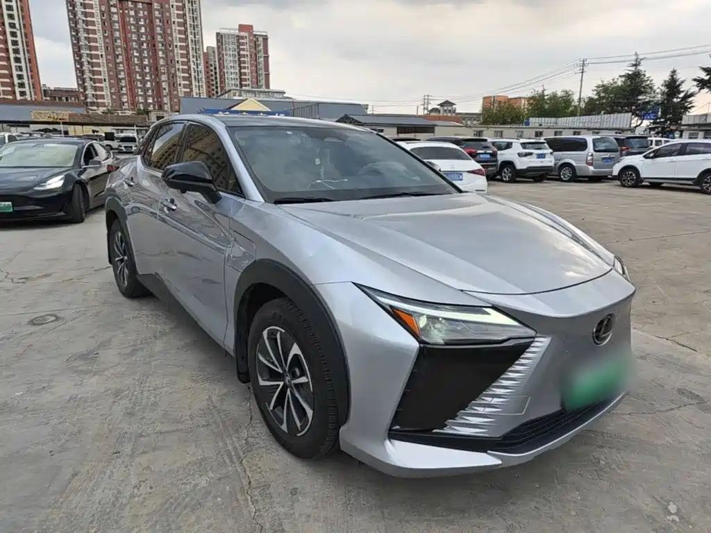 Lexus RZ — миниатюра 4