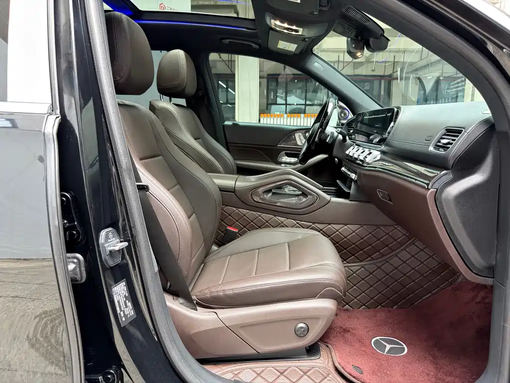 Mercedes-Benz GLS — миниатюра 9