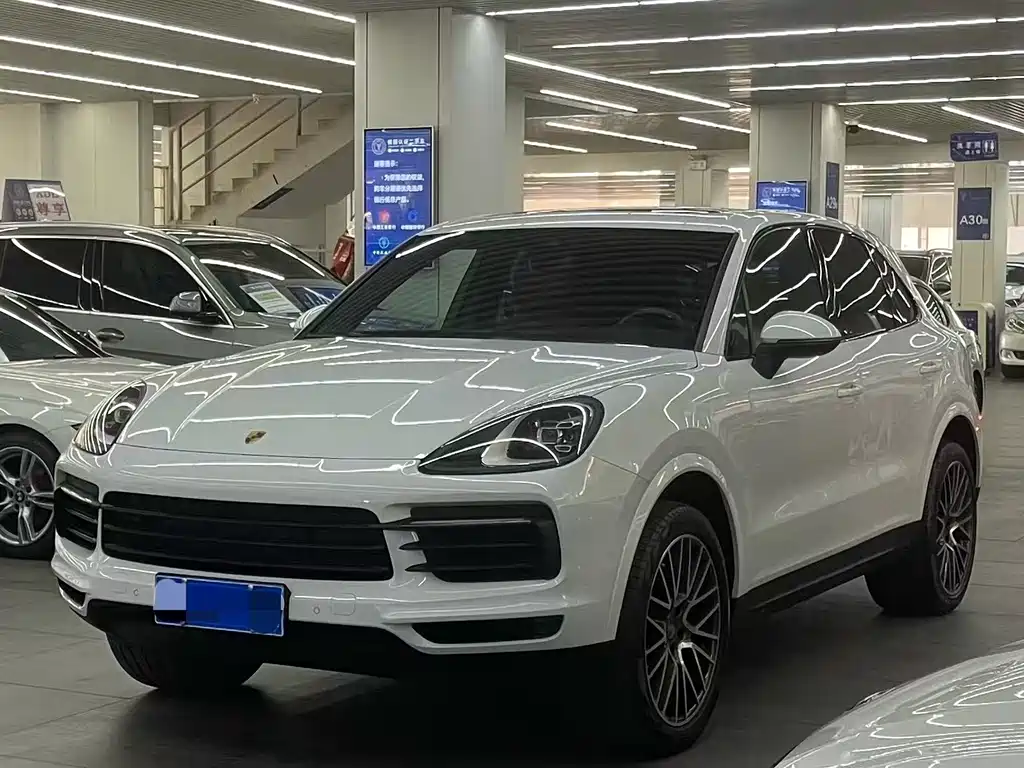 Porsche Cayenne 2022