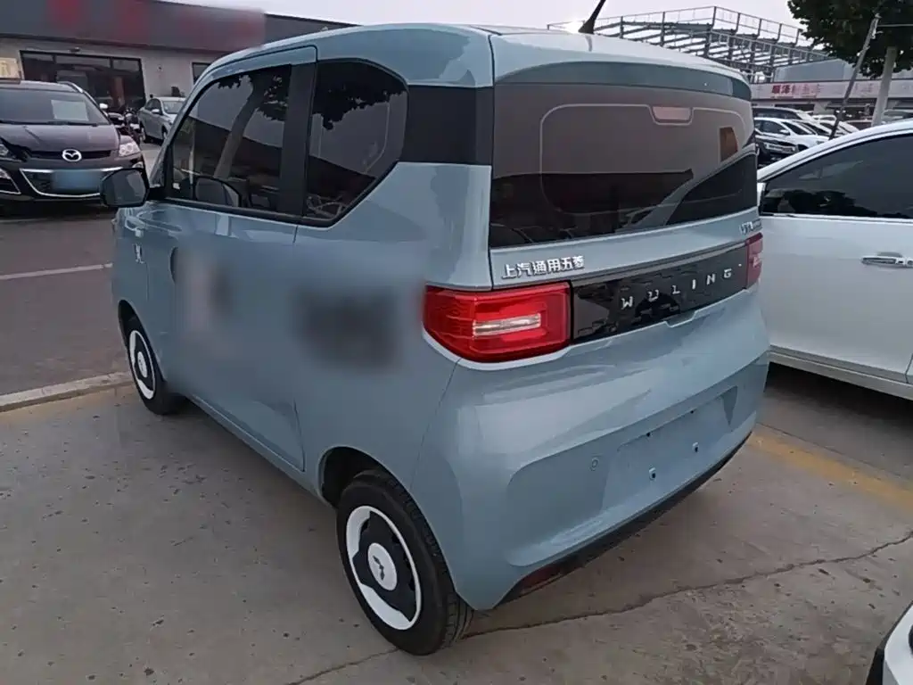 Wuling MINIEV — миниатюра 5