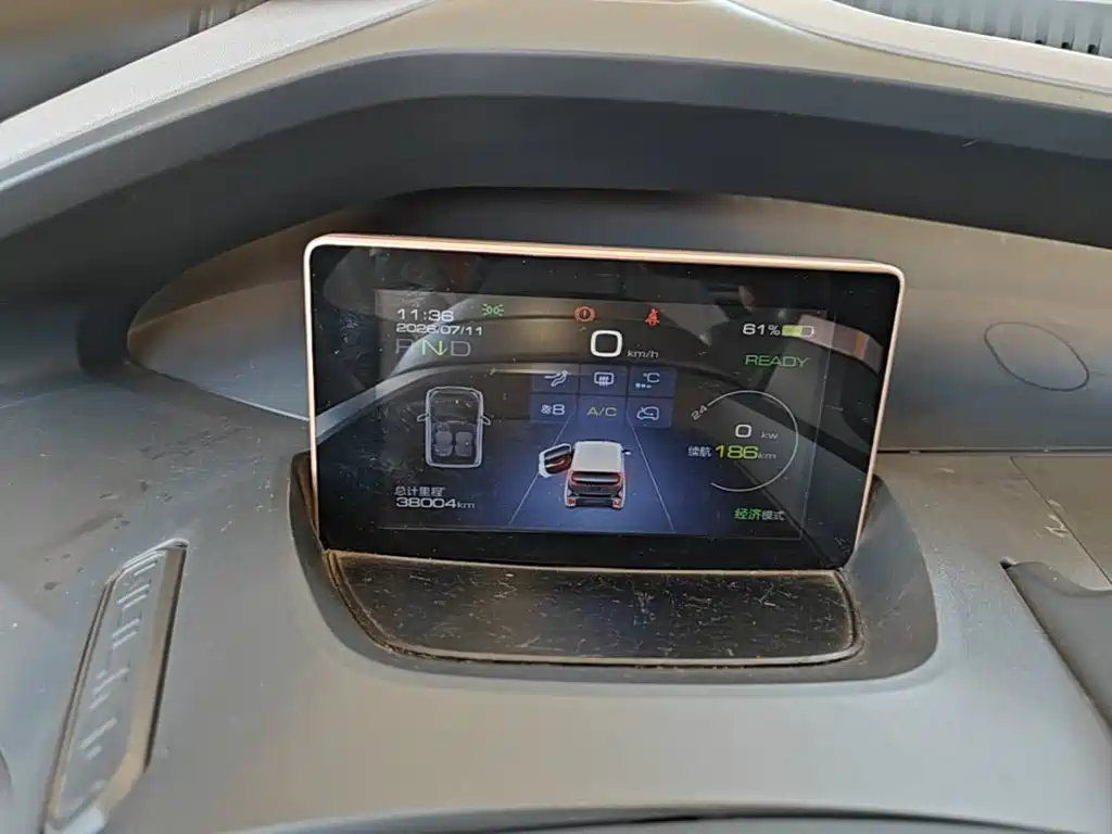 Wuling Nano EV — миниатюра 12