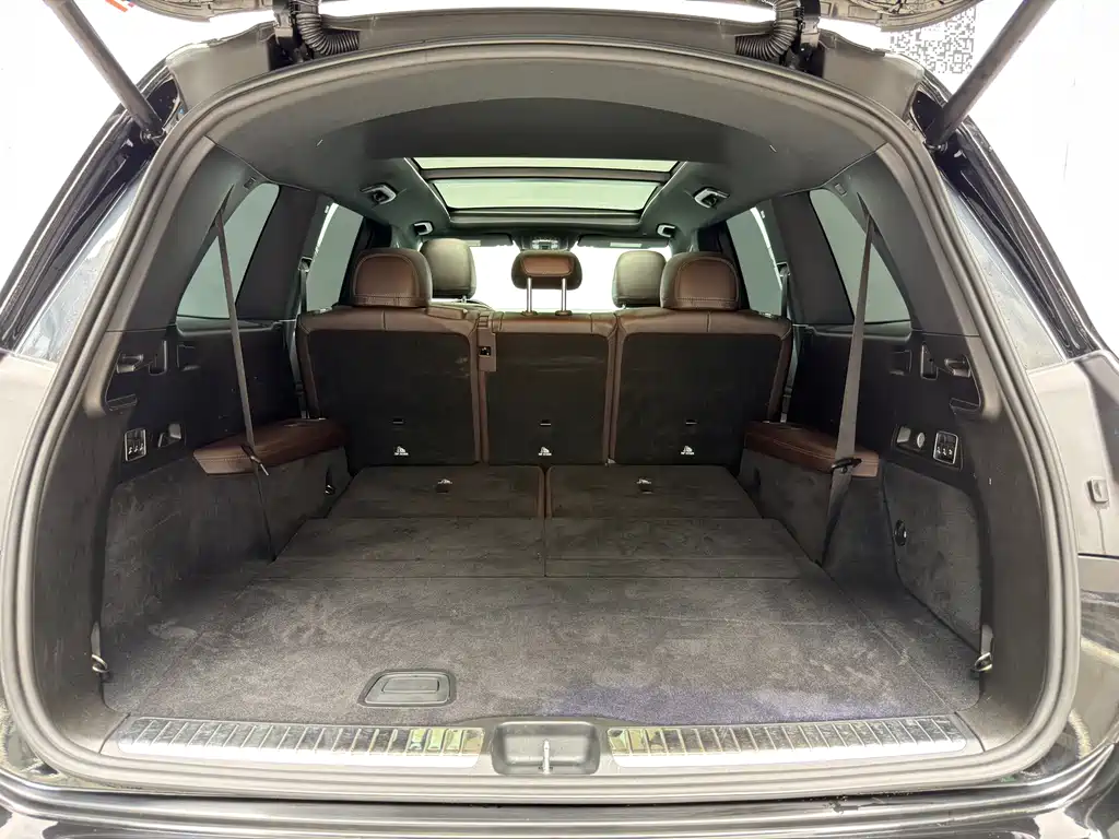 Mercedes-Benz GLS — миниатюра 19
