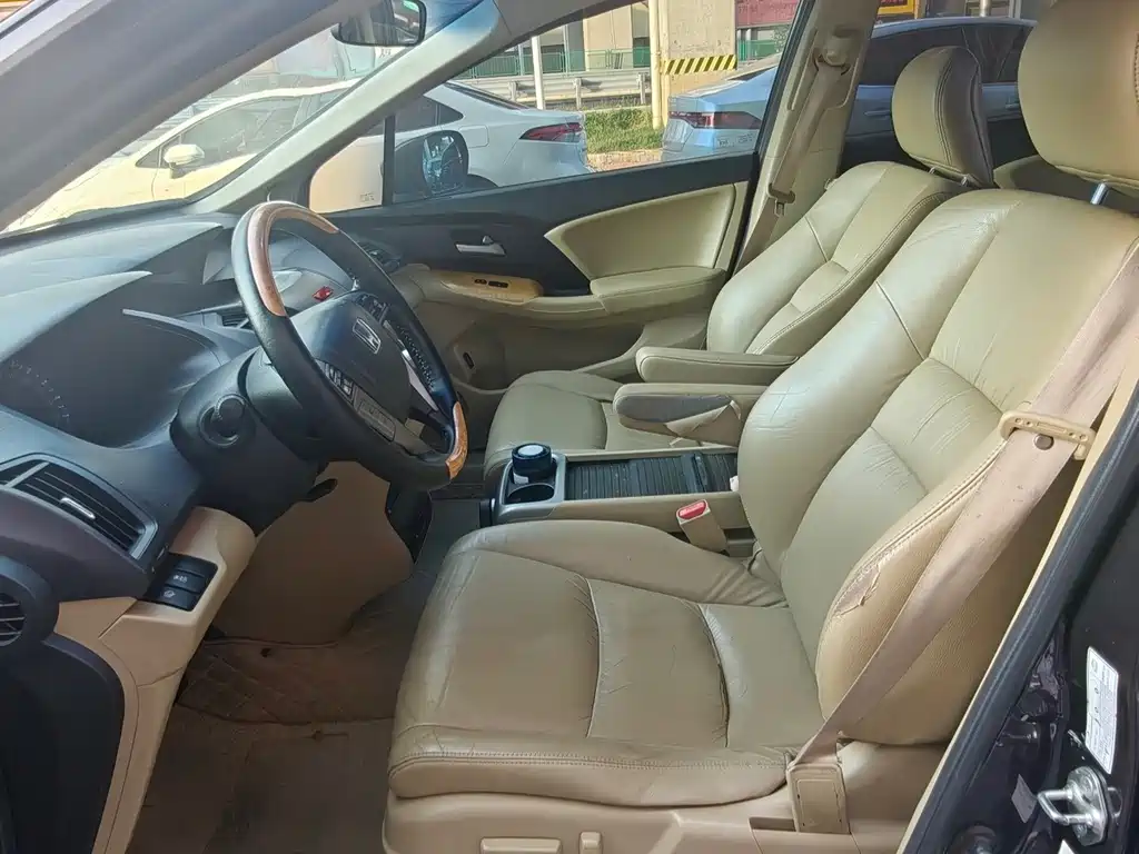 Honda Odyssey — миниатюра 6