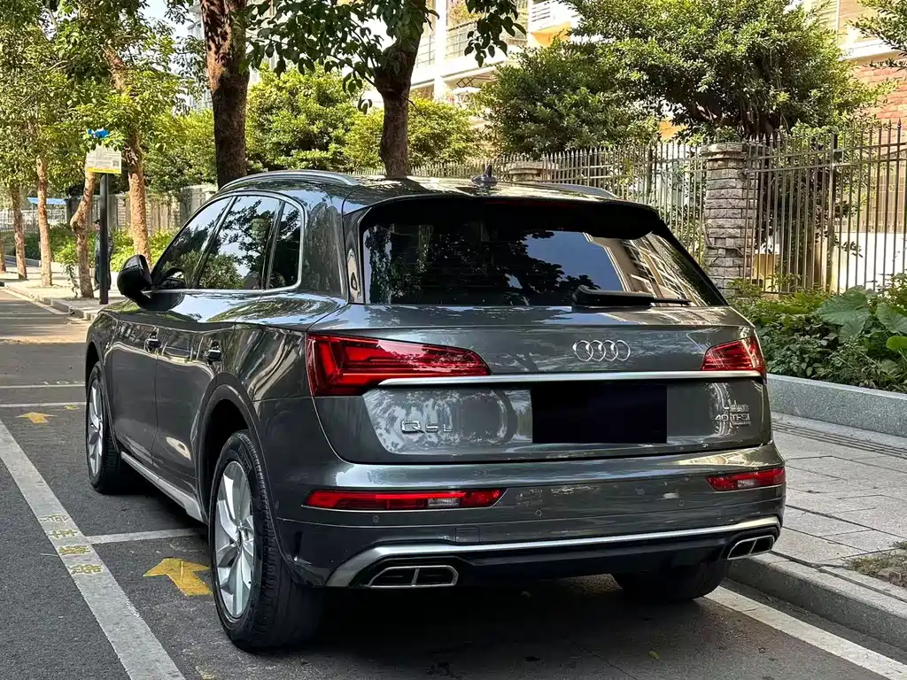 Audi Q5L — миниатюра 16