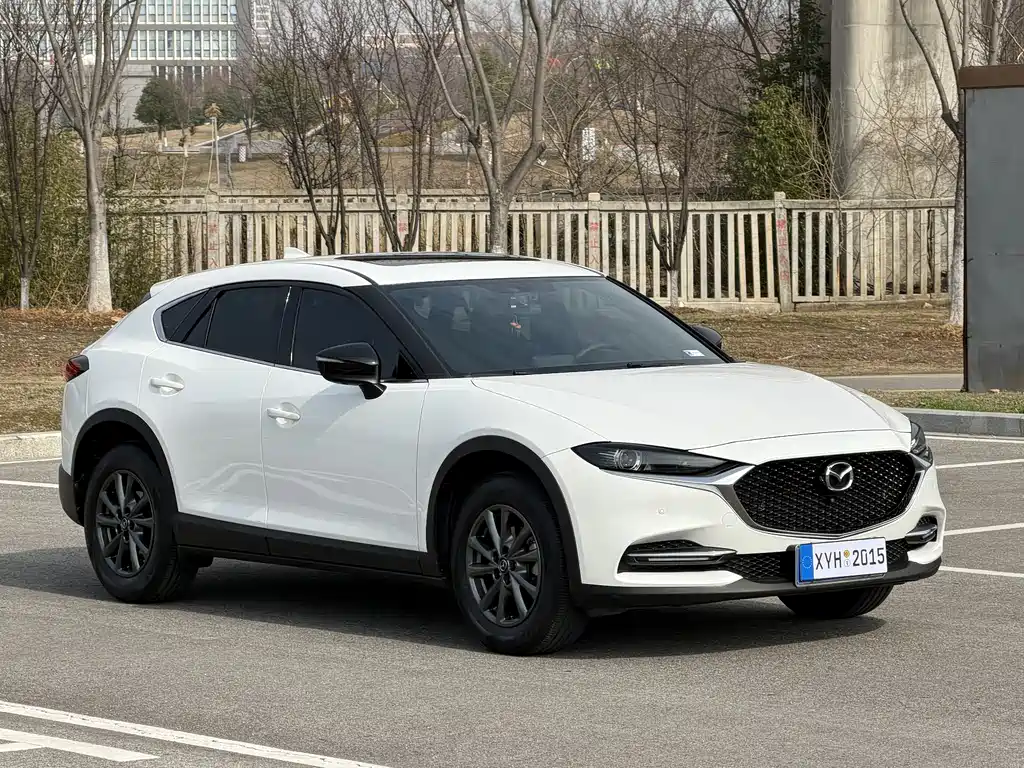 MAZDA CX 4