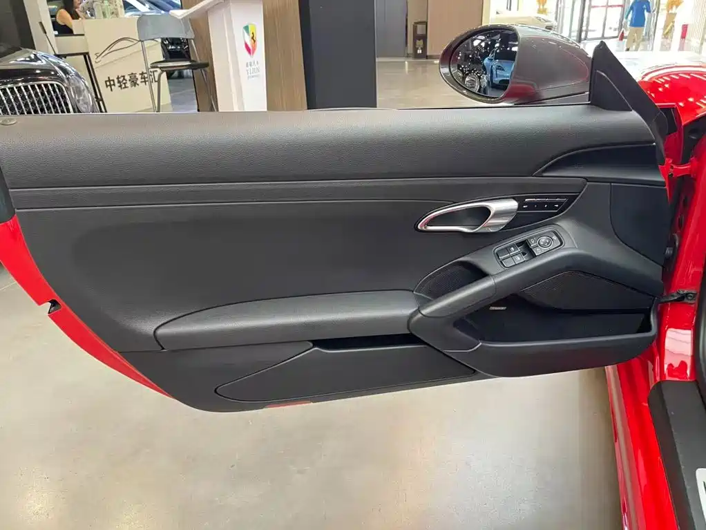 Porsche 718 — миниатюра 11