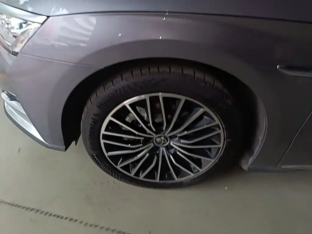 BYD Han — миниатюра 23