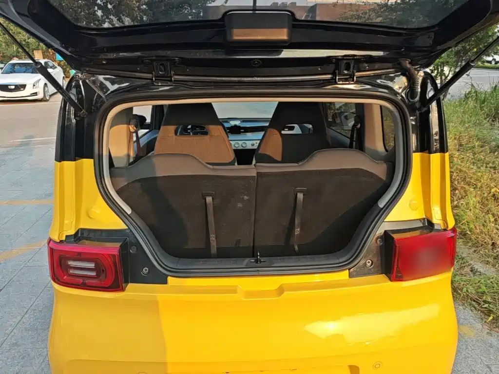 Wuling MINIEV — миниатюра 19