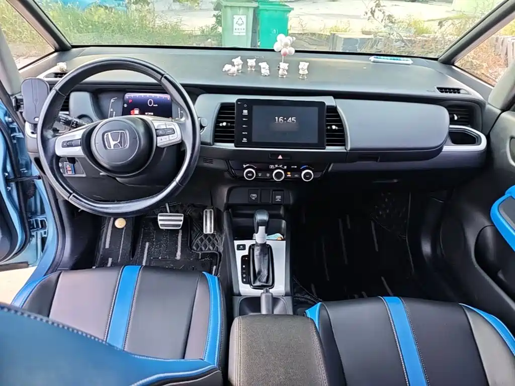 Honda Fit — миниатюра 10