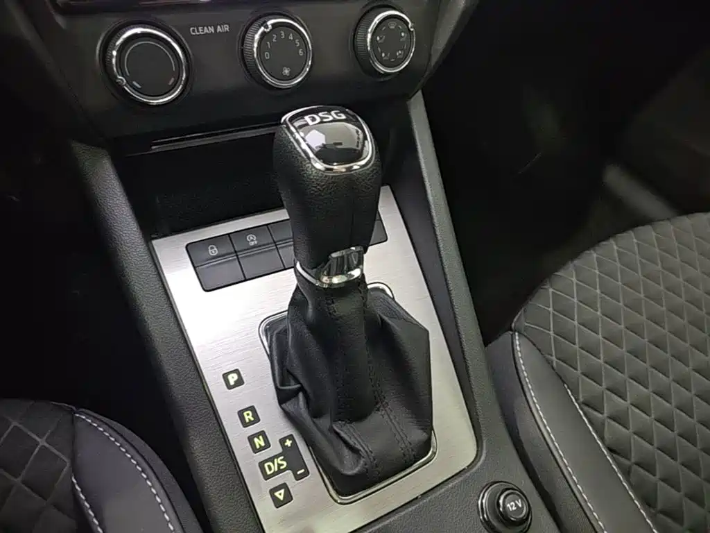 Skoda Octavia — миниатюра 14