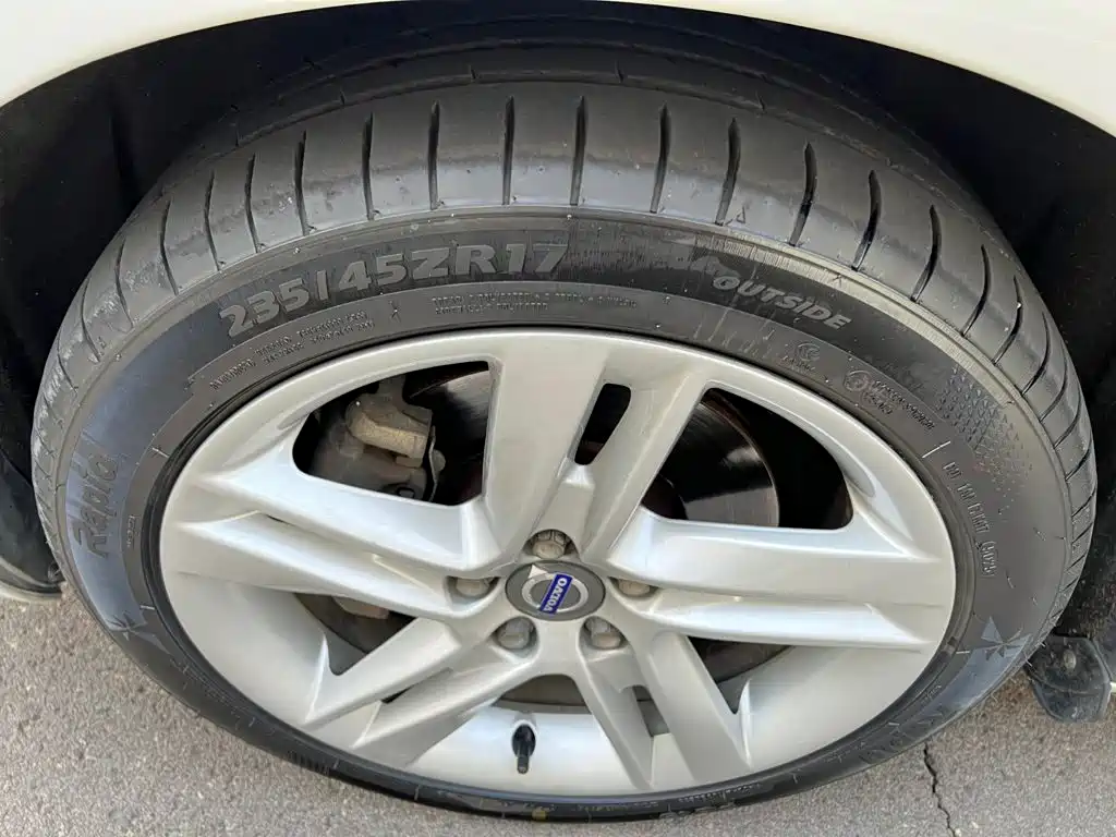 Volvo S60 — миниатюра 16