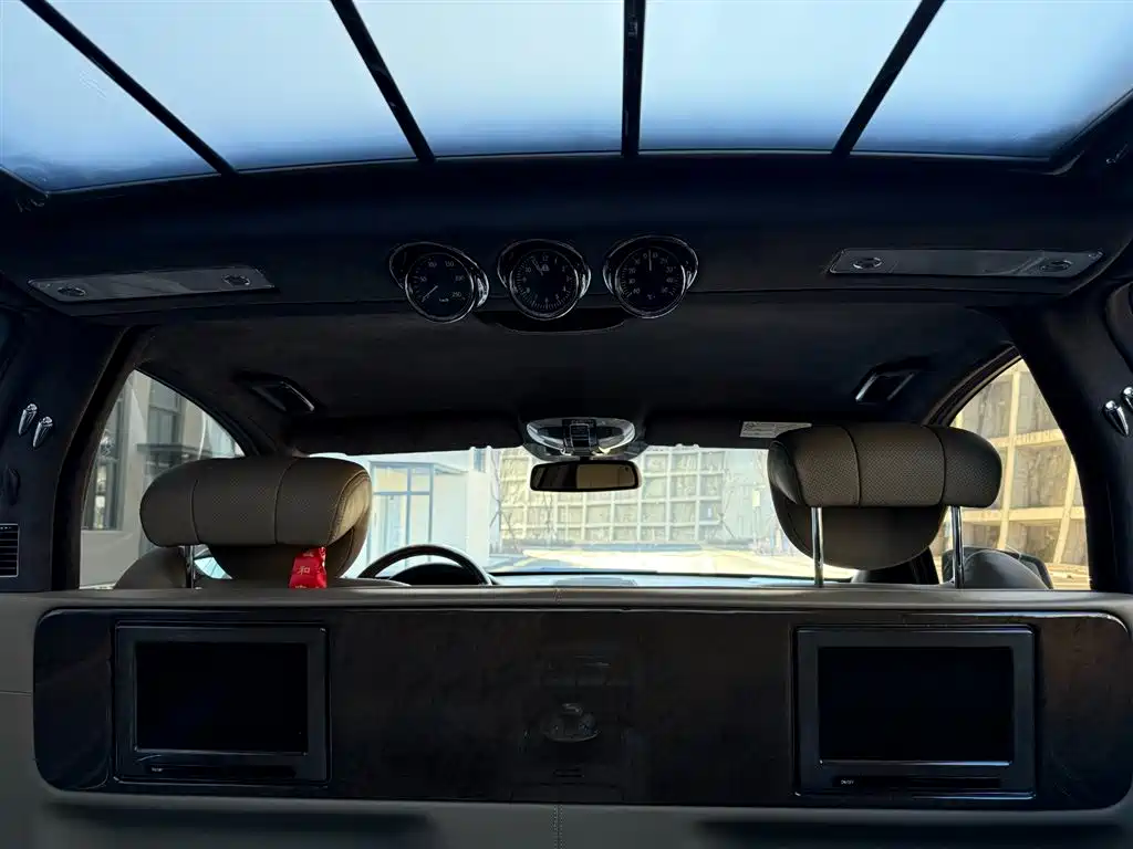 Mercedes-Benz Maybach S-Class S 2011 6.0T AT
