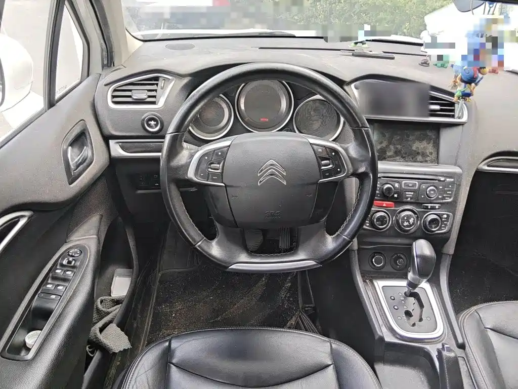Citroen C4L — миниатюра 11