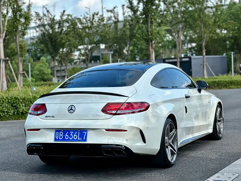 Mercedes-Benz C-Class AMG — миниатюра 6