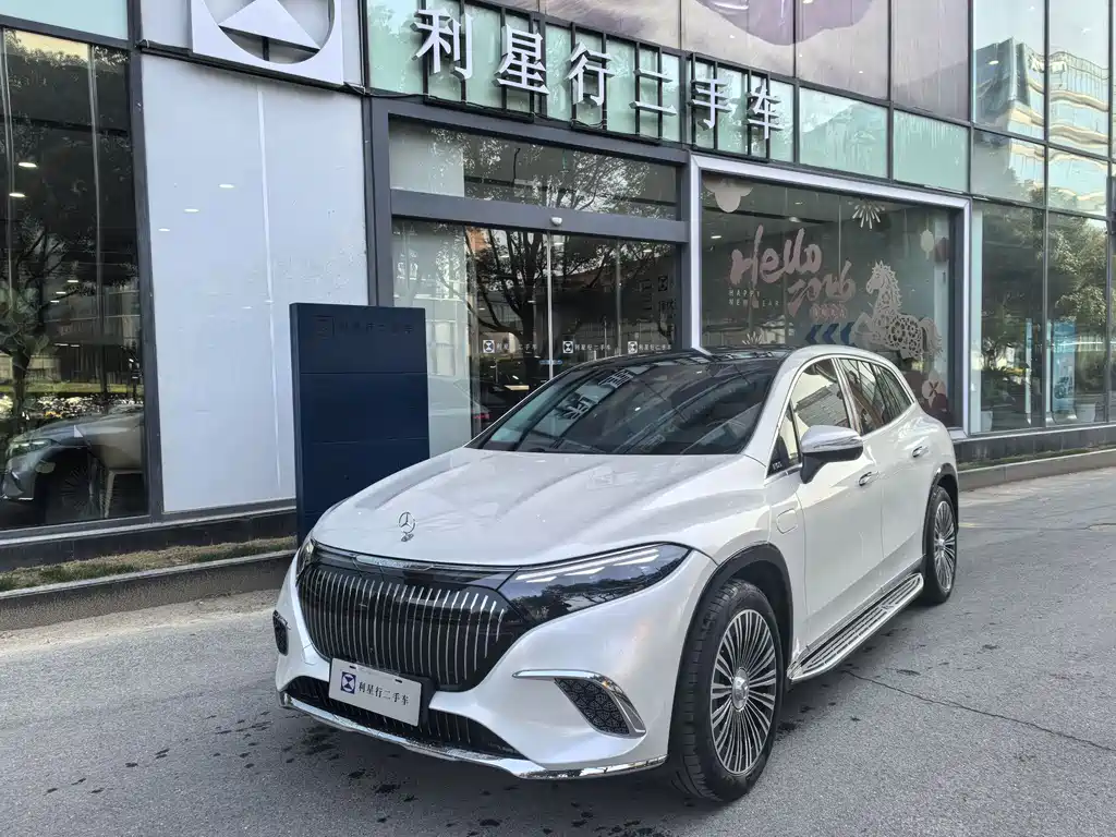 Mercedes-Benz EQS SUV 2025