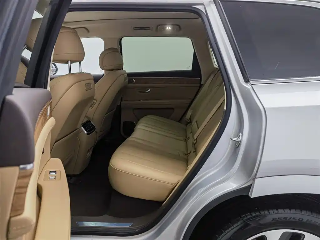 AITO ASK THE WORLD M7