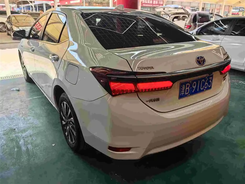 Toyota Corolla — миниатюра 3