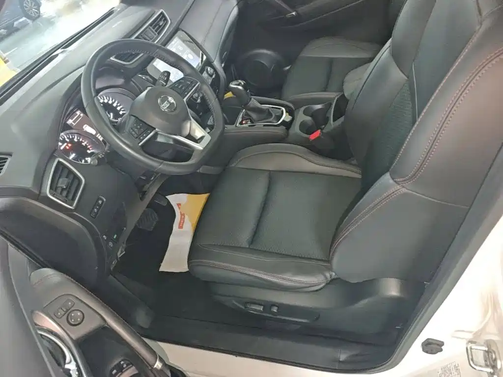 Nissan Qashqai — миниатюра 15