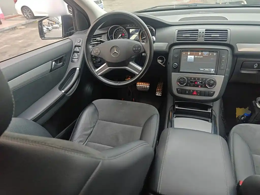 Mercedes-Benz R-Class — миниатюра 11