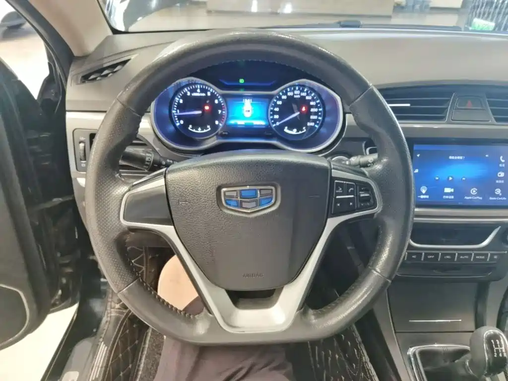 Geely Emgrand — миниатюра 11
