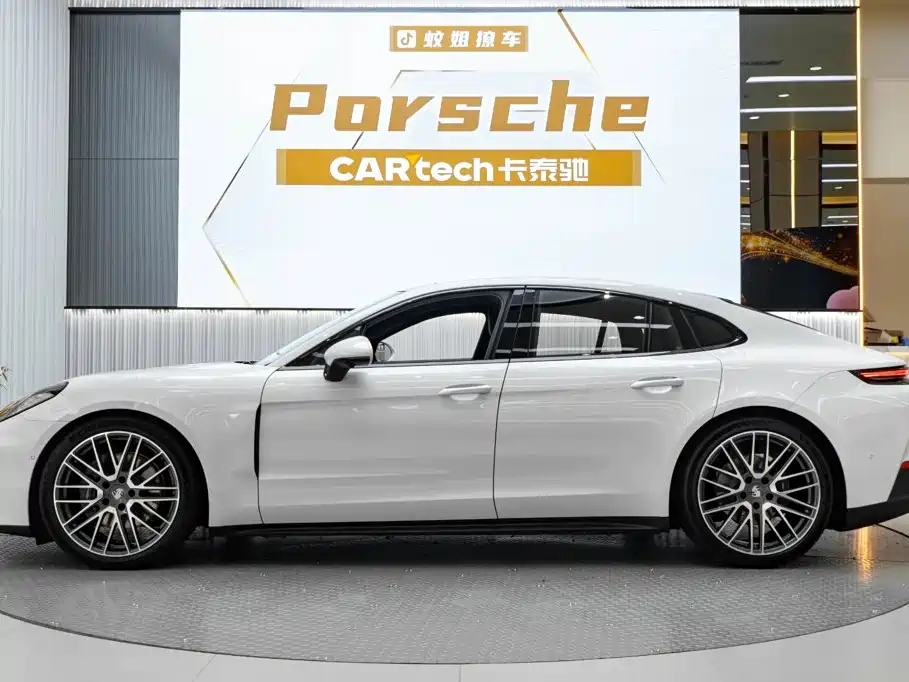 Porsche Panamera — миниатюра 3