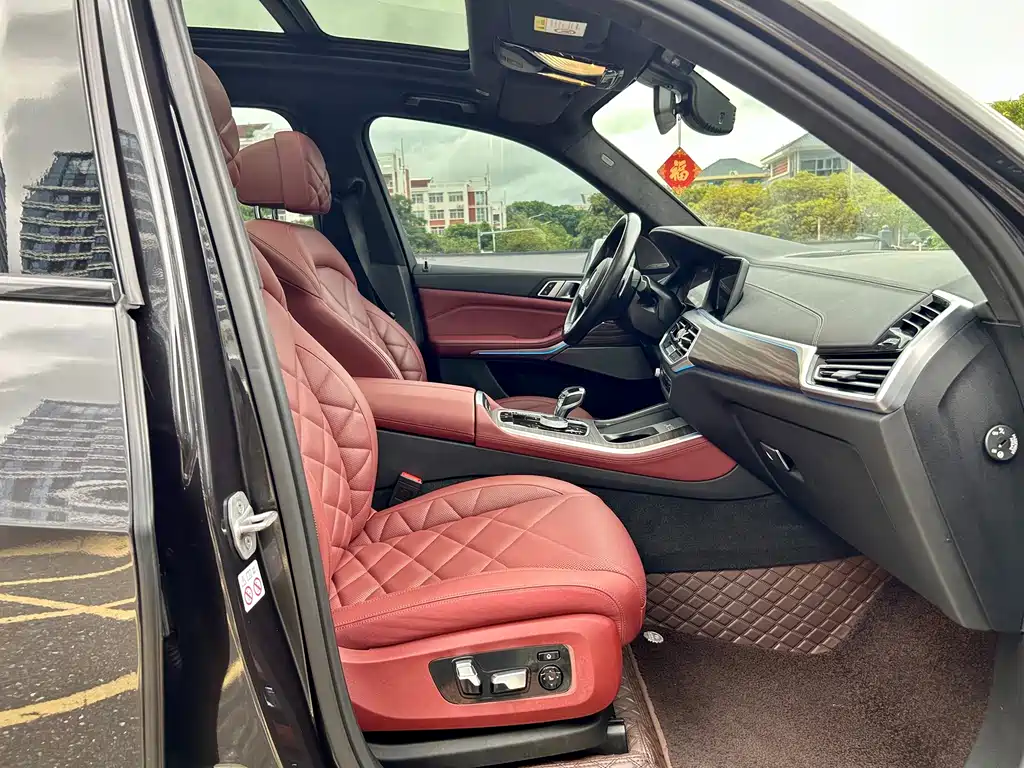 BMW X5 — миниатюра 13