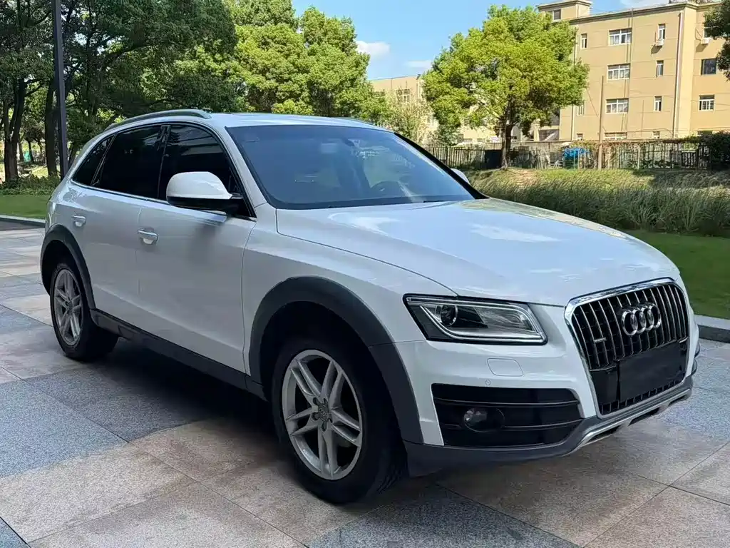 Audi Q5 — миниатюра 2