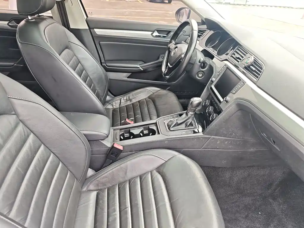 Volkswagen Lamando 2018 280TSI DSG Comfort
