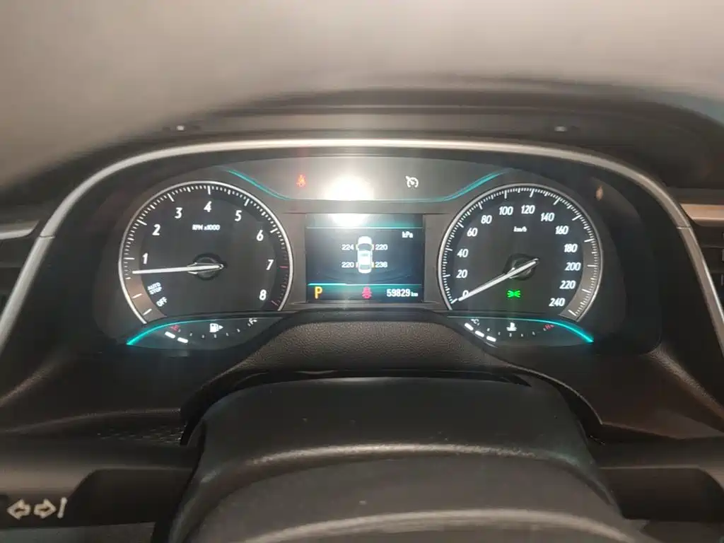 Buick Excelle — миниатюра 12