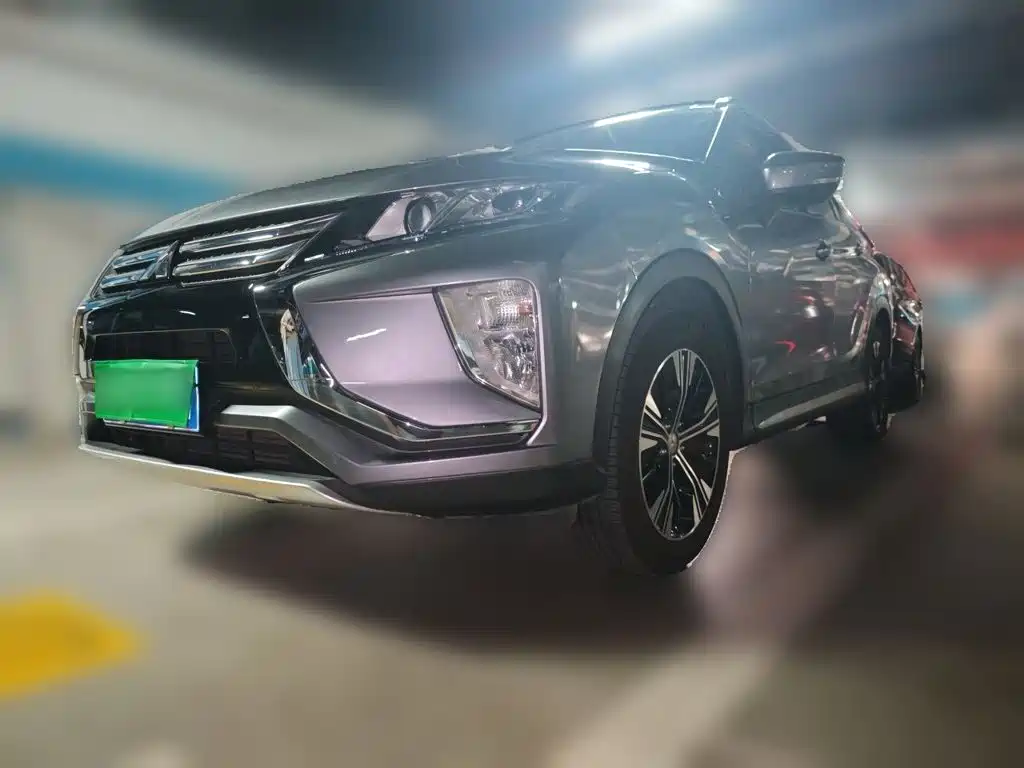 Mitsubishi Eclipse Cross — миниатюра 2