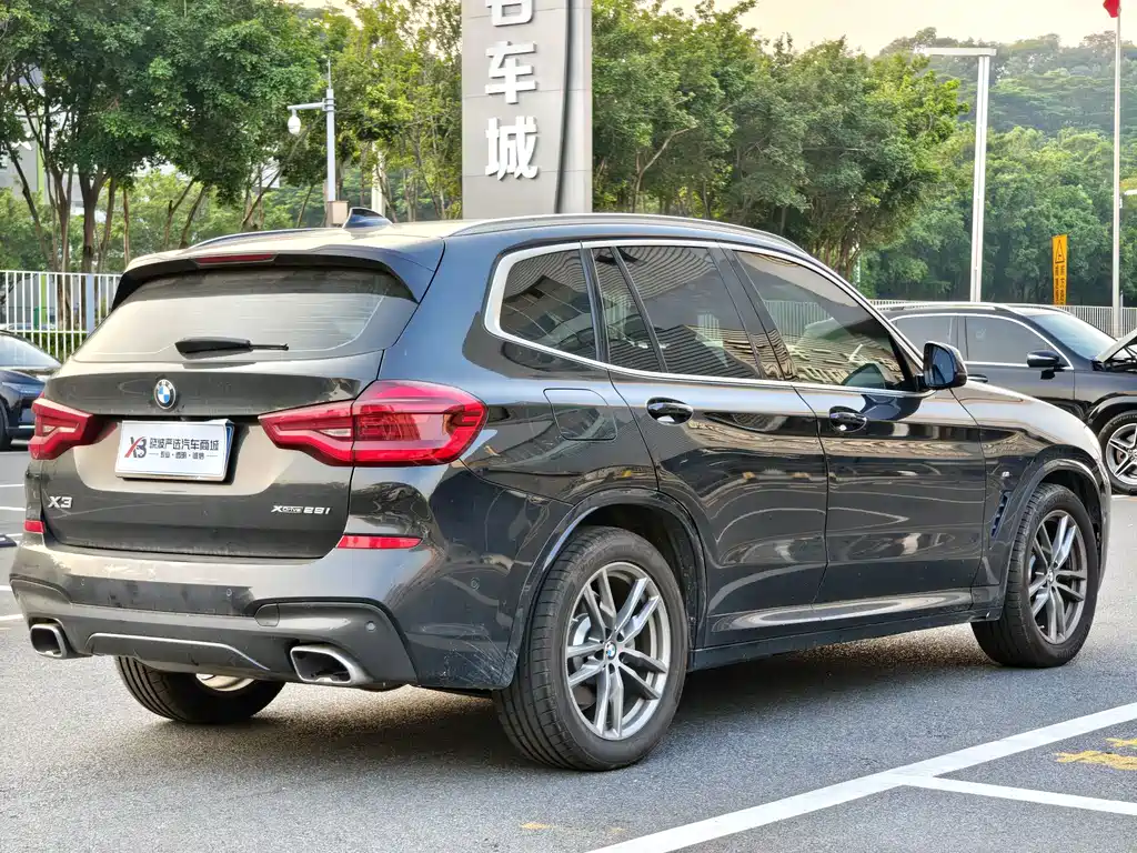 BMW X3 — миниатюра 6