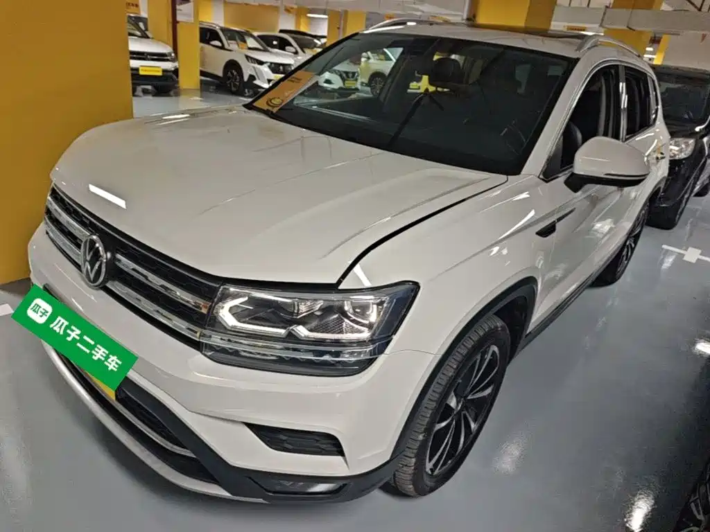 Volkswagen Tharu