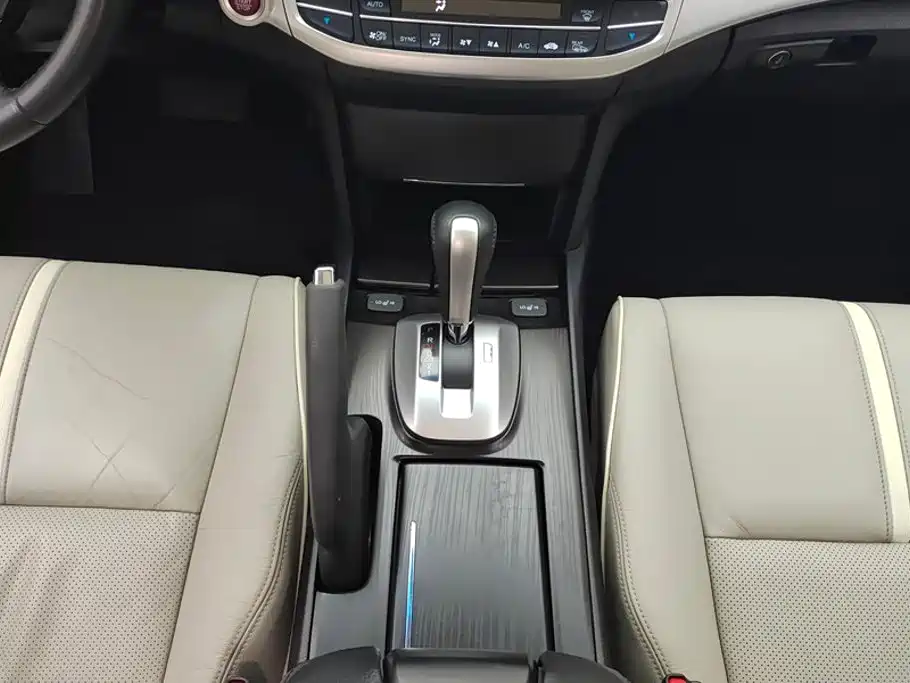 Honda Crosstour — миниатюра 16