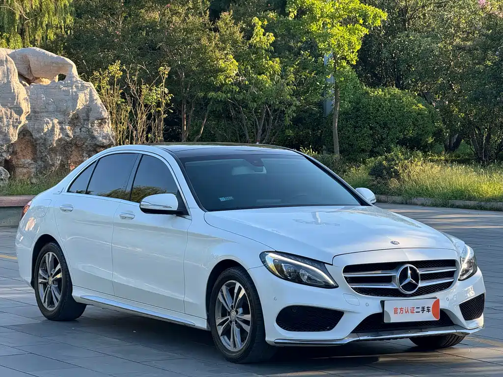 Mercedes-Benz C-Class — миниатюра 3