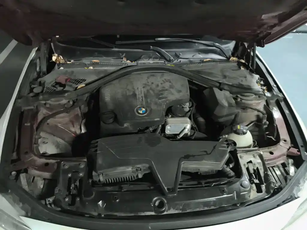 BMW 3 Series — миниатюра 11