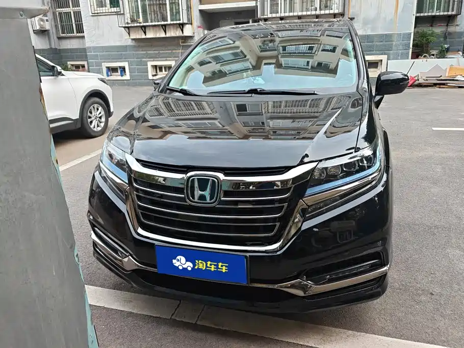 Honda Elysion 2019 2.0L Luxury