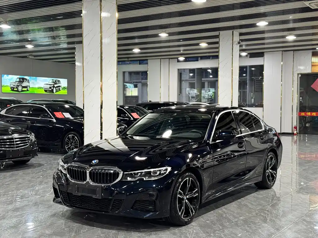 BMW 3 Series 2022