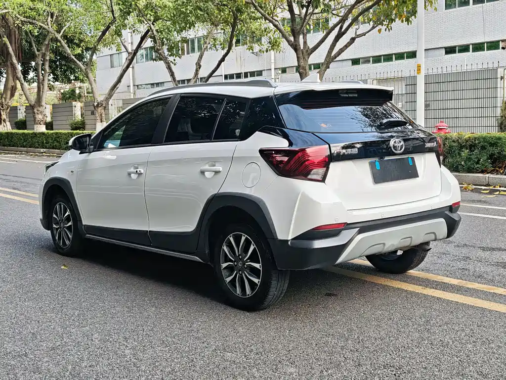 TOYOTA YARIS L ZHIXUAN