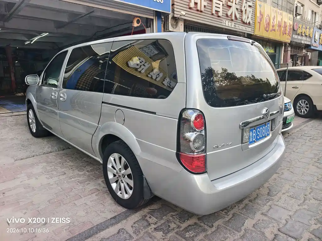 Buick GL8 — миниатюра 4