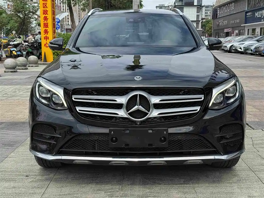 Mercedes-Benz GLC 2017 GLC 300 4MATIC