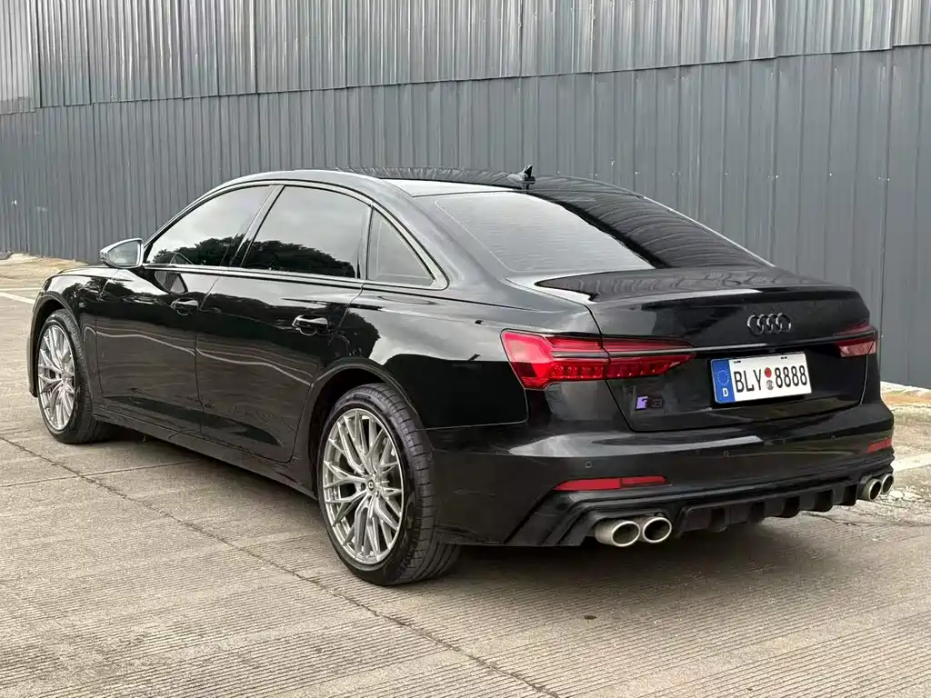 Audi A6L 2025 45 TFSI quattro