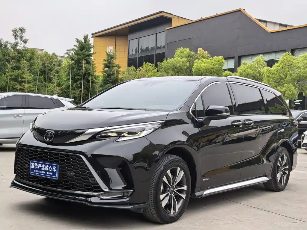 Toyota Granvia 2025