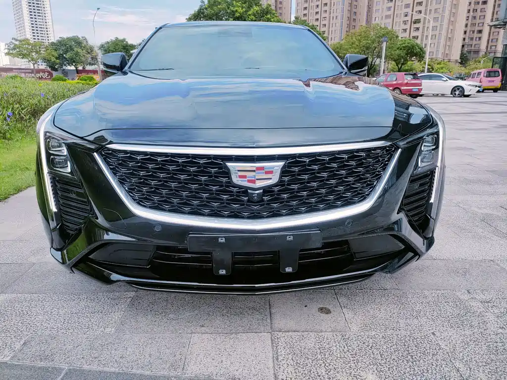 Cadillac CT5 — миниатюра 3