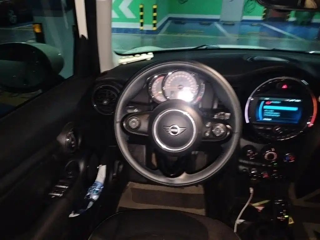 MINI Mini — миниатюра 6